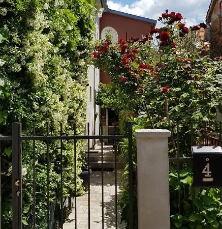 J&m 게스트하우스 4*