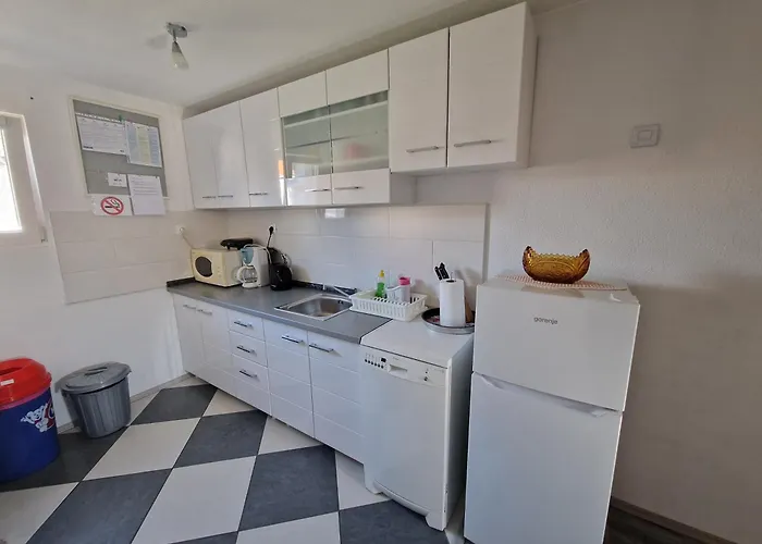 Гостевой дом J&m 4*