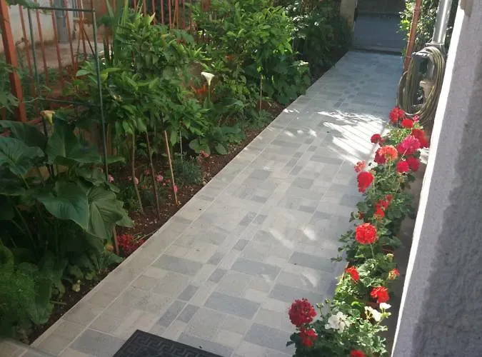 Гостевой дом J&m